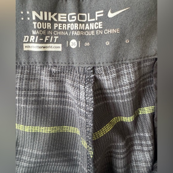 Nike Golf‎ Tour Performance Green Gray Plaid Shorts Size 36 - Picture 6 of 7